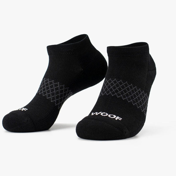 //ae.drwoofapparel.com/cdn/shopifycloud/storefront/assets/no-image-2048-a2addb12_grande.gif