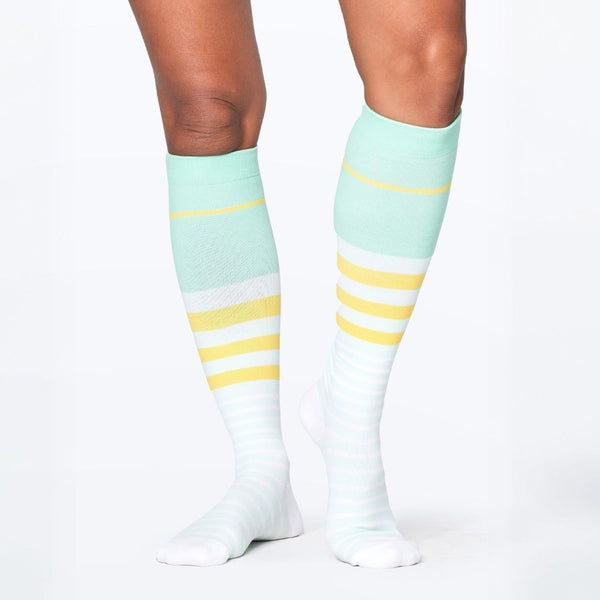 //ae.drwoofapparel.com/cdn/shopifycloud/storefront/assets/no-image-2048-a2addb12_grande.gif