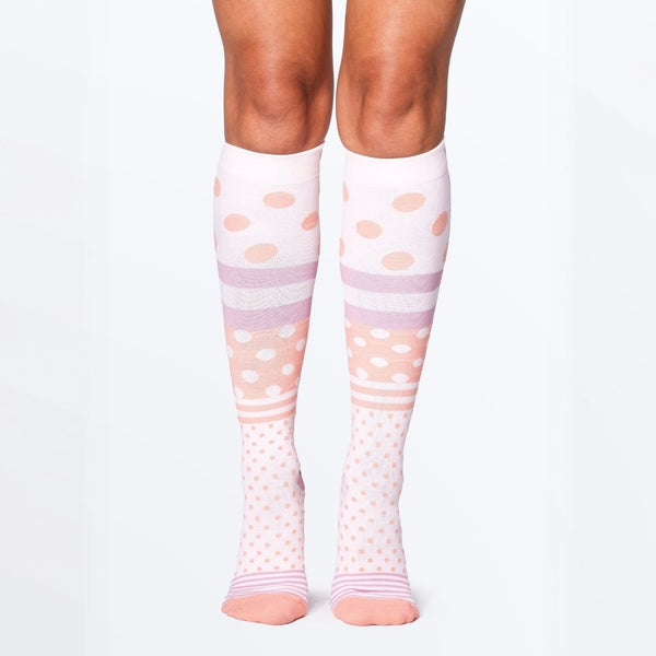 //ae.drwoofapparel.com/cdn/shopifycloud/storefront/assets/no-image-2048-a2addb12_grande.gif